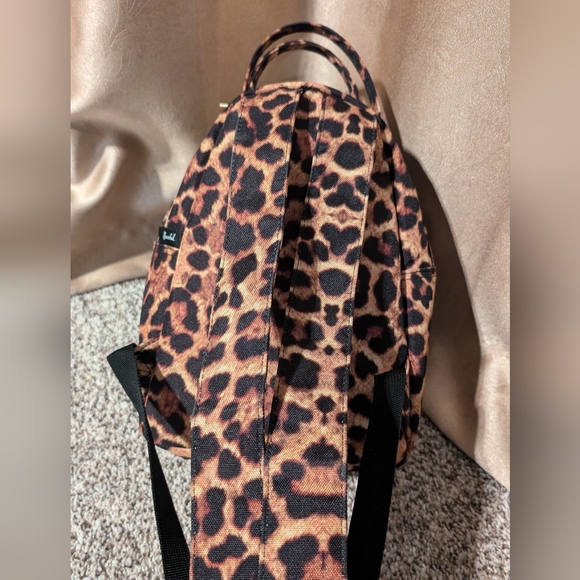 Herschel Leopard Black Nova Mini Backpack - Picture 3 of 3